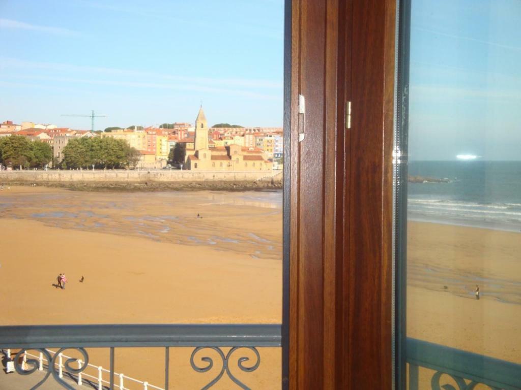Vivienda En Gijon Frente Al Mar Villa Bagian luar foto