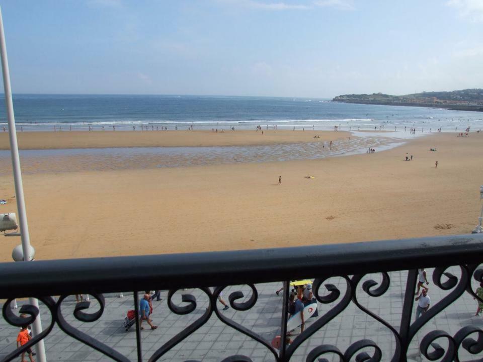 Vivienda En Gijon Frente Al Mar Villa Bagian luar foto